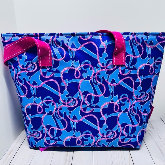 Lilly Pulitzer NWT Insulated Cooler Bag Booze Cruise Anchors Boating w/ Opener - Picture 6 of 10